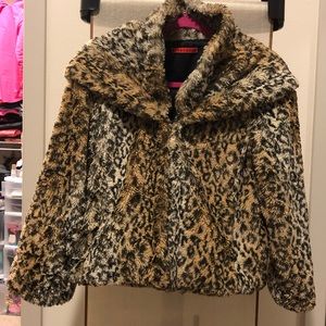 Alice + Olivia warm coat